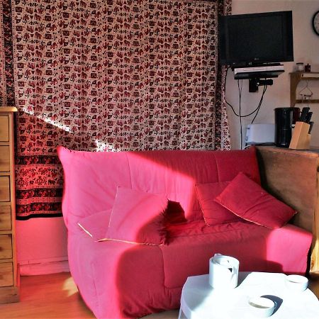 Studio Cosy A Risoul 1850 - 4 Couchages, Pied Des Pistes, Parking, Balcon - Fr-1-330-543 Экстерьер фото